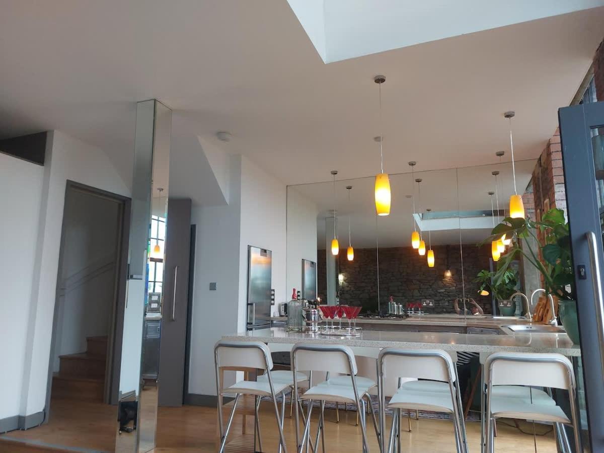 Converted Factory Loft Apartment Bristol Zewnętrze zdjęcie
